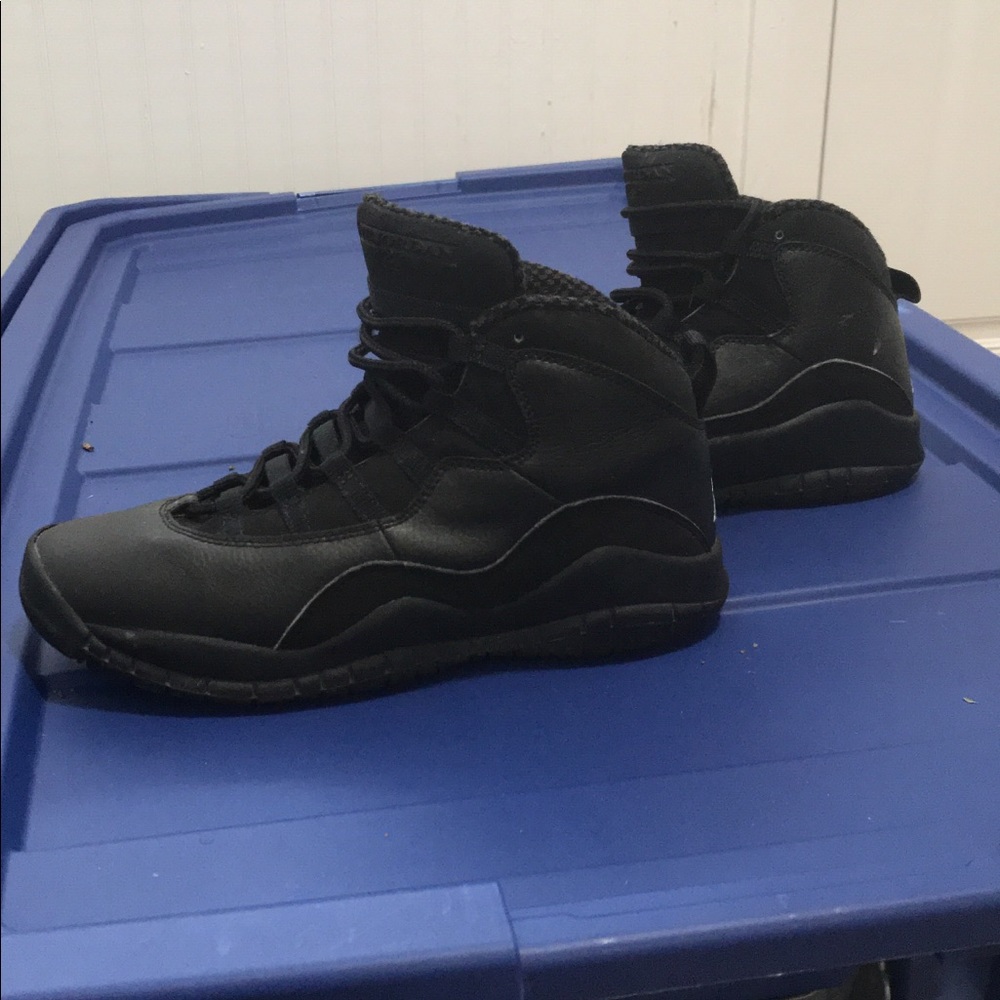 Air Jordan 10 Black Cat